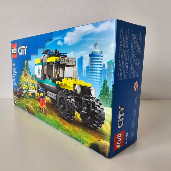 NIB LEGO 40582 City 4x4 Off-Road Ambulance Rescue 162pcs FACTORY SEALED! RETIRED - Picture 3 of 6